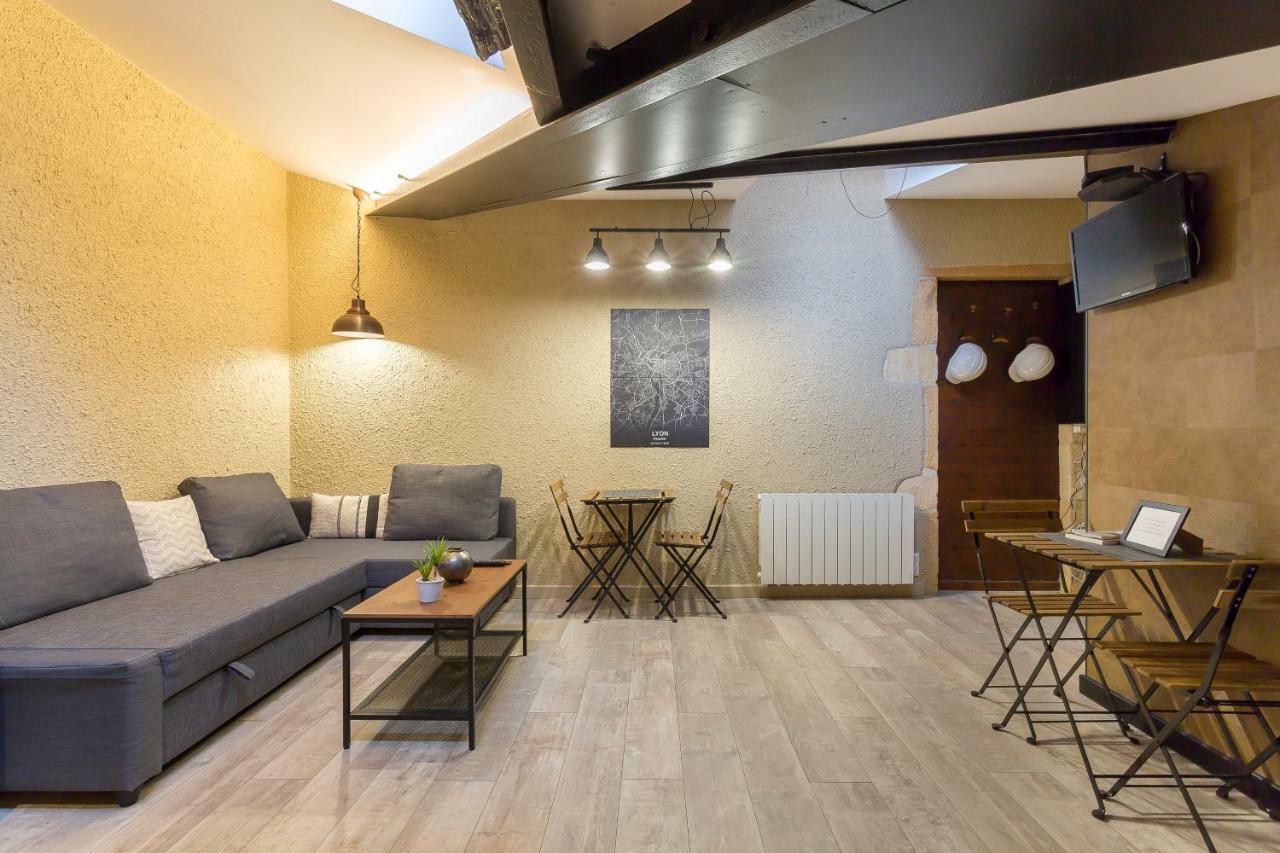 L'Atelier De Saint Paul - Bail Mobilite Apartment Лион Екстериор снимка