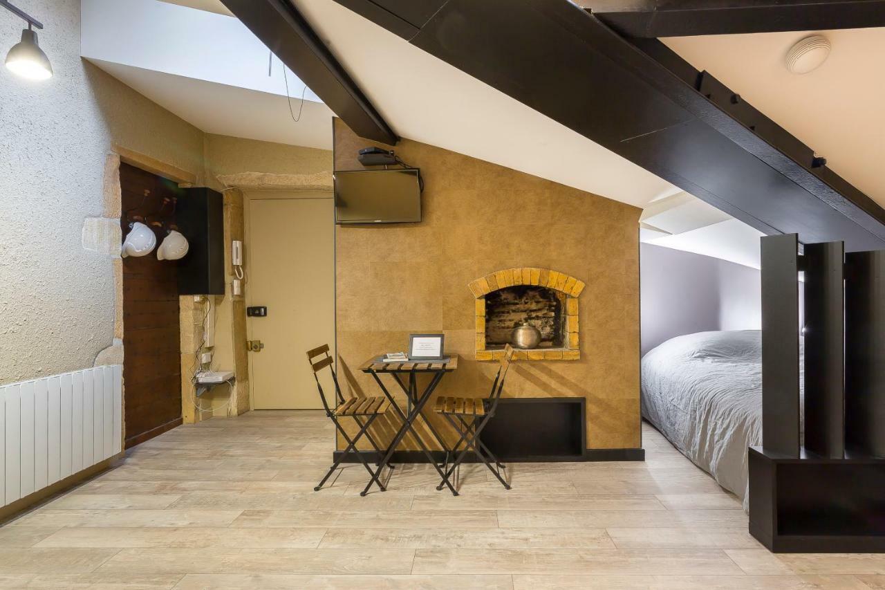L'Atelier De Saint Paul - Bail Mobilite Apartment Лион Екстериор снимка